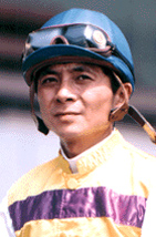 ��{�@����