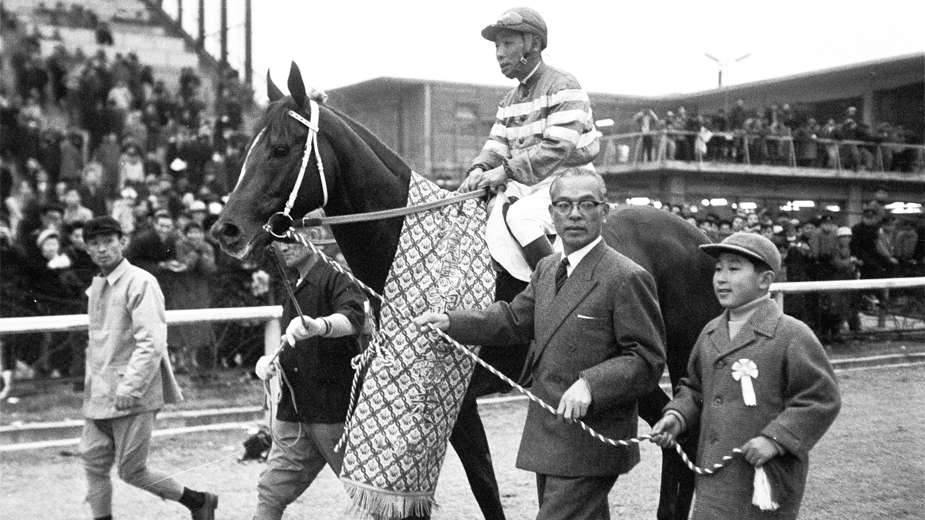 1957�N �L�n�L�O